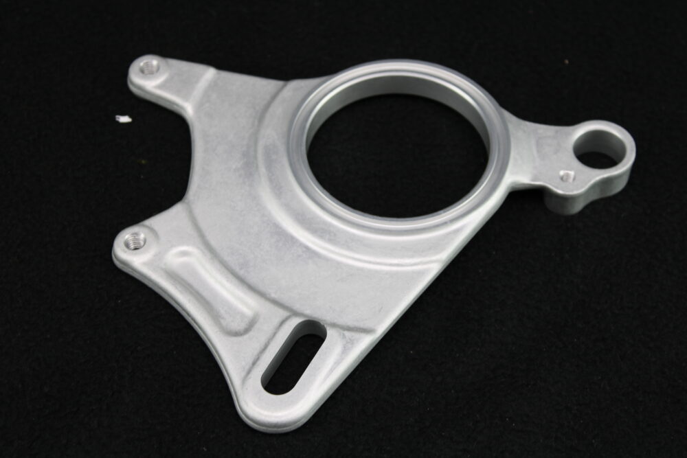 Piastra porta pinza freno posteriore ducati hypermotard 796 1100 multistrada 1000 1100 monster 1100 - immagine 3