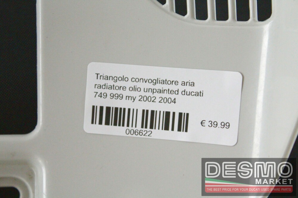 Triangolo convogliatore aria radiatore olio unpainted ducati 749 999 my 2002 2004