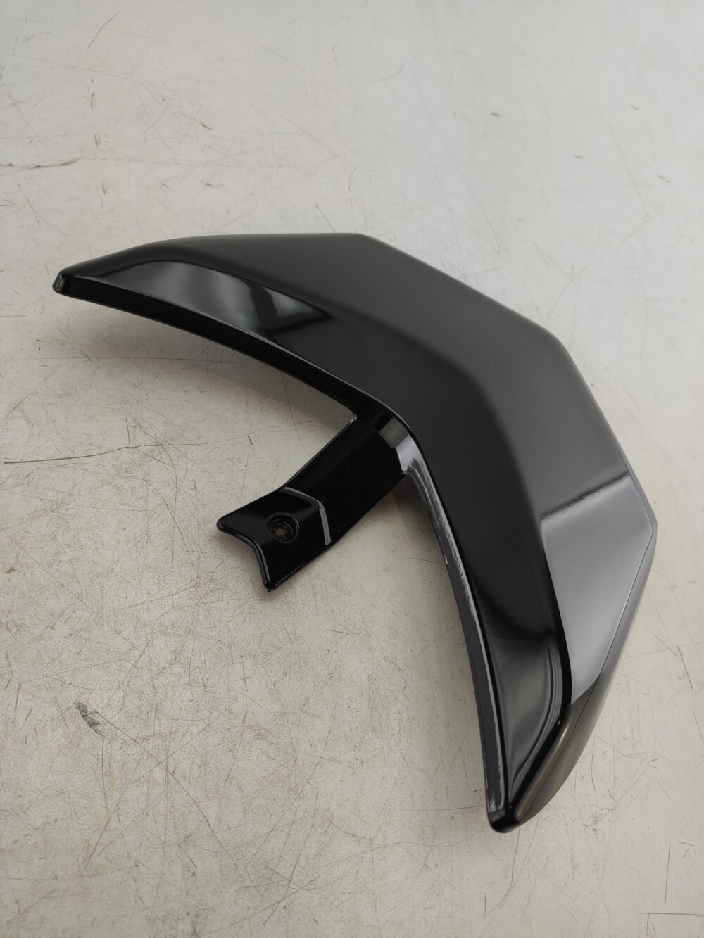 Black rear handle cover ducati hypermotard 1100 - Image 3