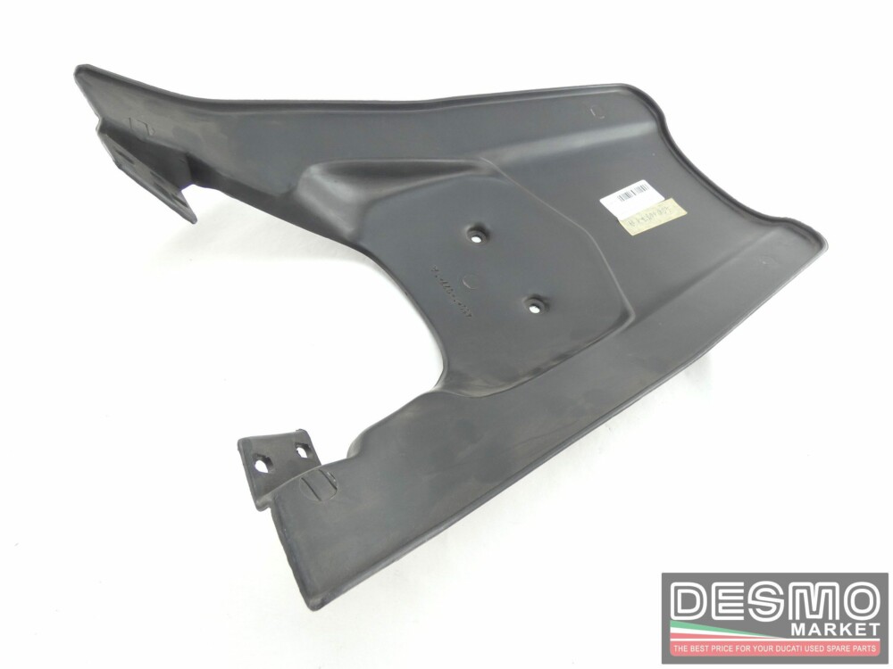 Paraspruzzi posteriore ducati st2 st4