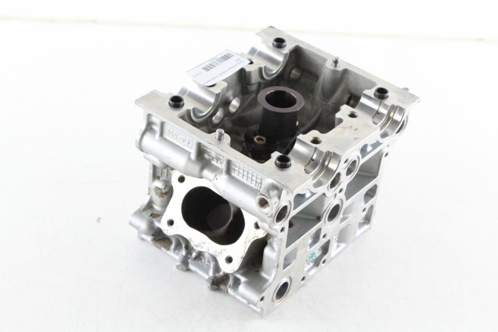 Engine head ducati 999 - Image 3