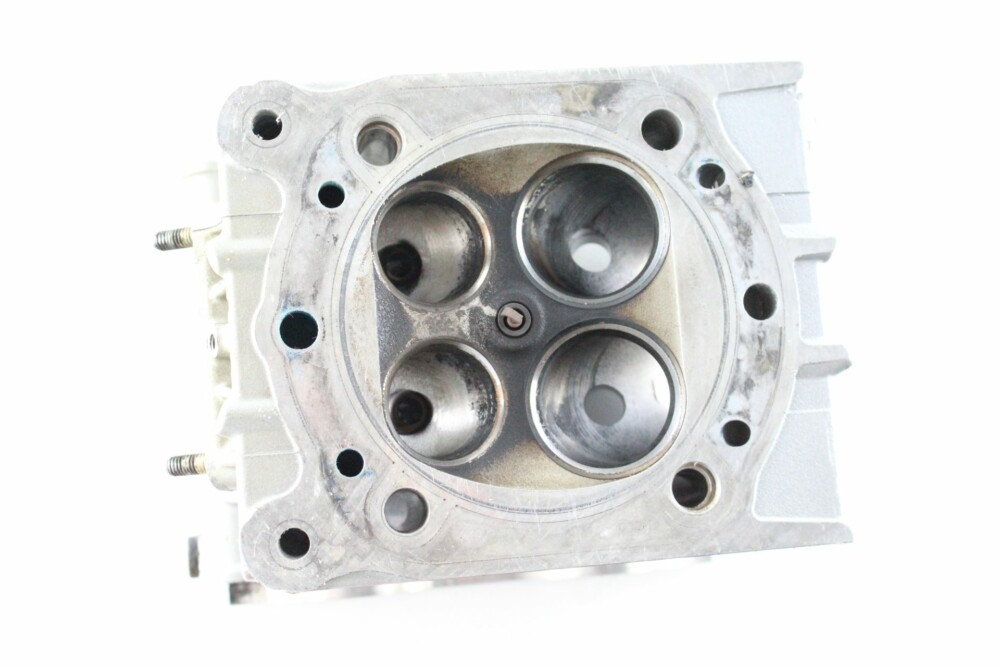 Engine head ducati 999 - Image 5