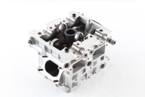 Testa testata motore orizzontale verticale incompleta ducati 749