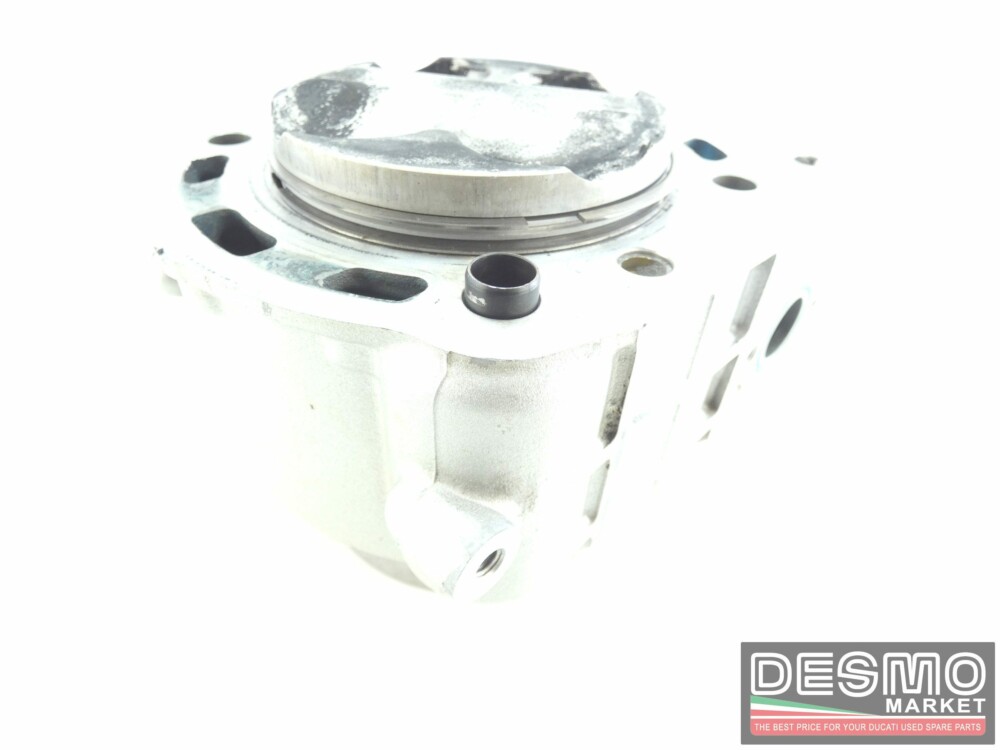 Cilindro pistone orizzontale verticale ducati 749