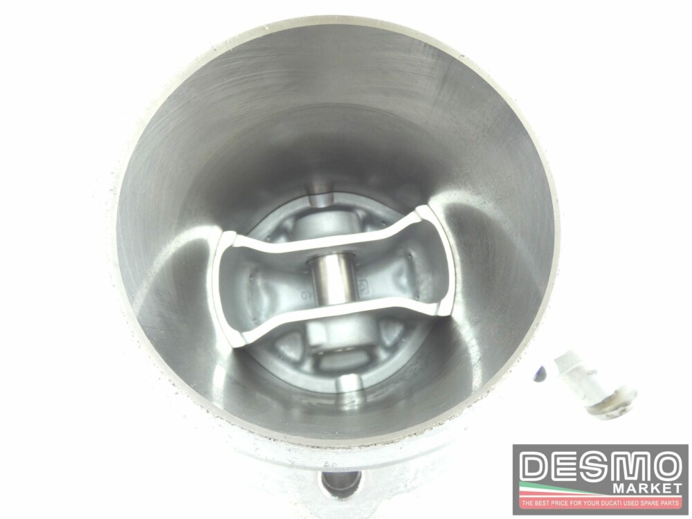 Cilindro pistone orizzontale verticale ducati 749