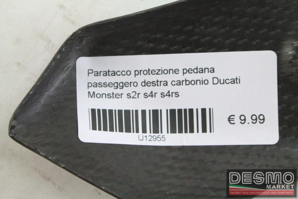 Paratacco protezione pedana passeggero destra carbonio Ducati Monster