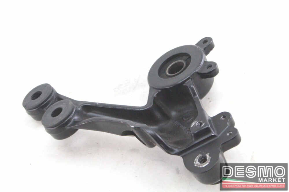 Piastra supporto pedana destra nera pilota Ducati Monster s2r s4r s4rs