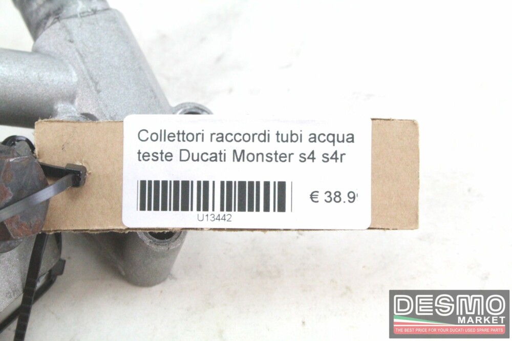 Collettori raccordi tubi acqua teste Ducati Monster s4 s4r