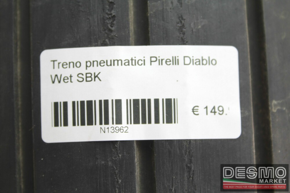 Treno pneumatici Pirelli Diablo Wet SBK