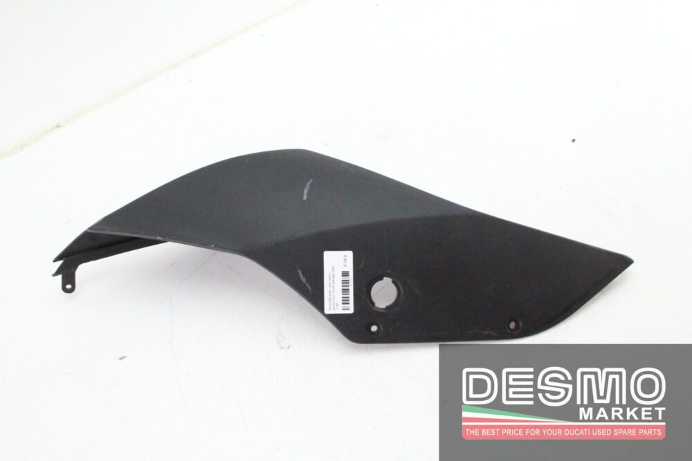 Fianchetto sotto sella destro grezzo nero Ducati Panigale 899 1199