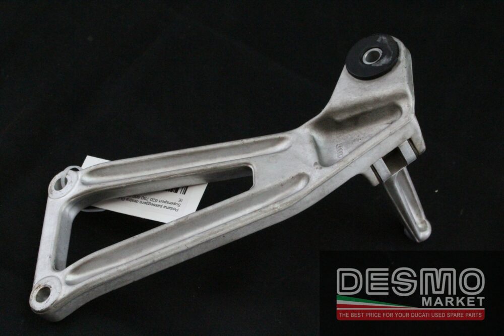 Pedana passeggero destra Ducati Supersport 620 750 800 900 1000 IE