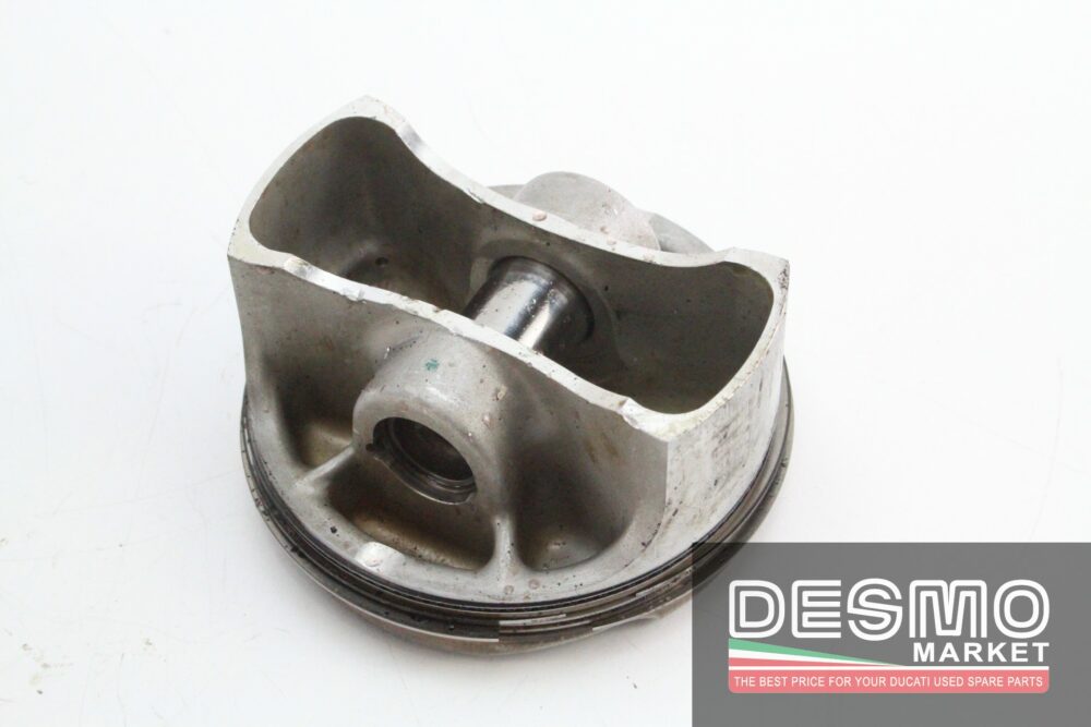 Horizontal cilinder and piston Ducati 848 - Image 3