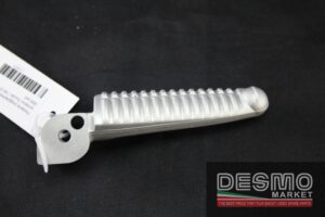 Pedana poggiapiede passeggero sinistra Ducati 748 916 996 749 999 s4r