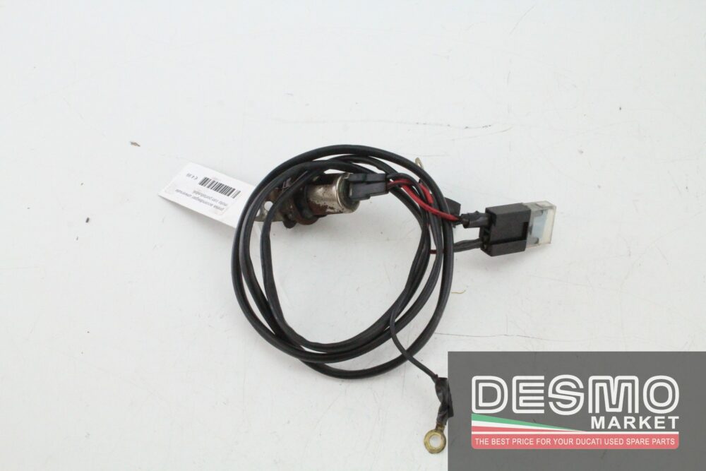 Universal motorcycle cigarette lighter socket with fuse holder - Image 2