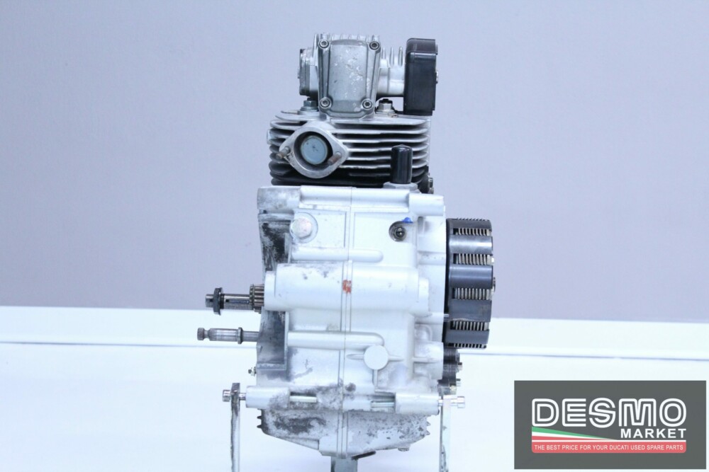 Engine Ducati Monster 600 broken engine cases - Image 10