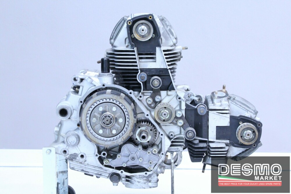 Engine Ducati Monster 600 broken engine cases