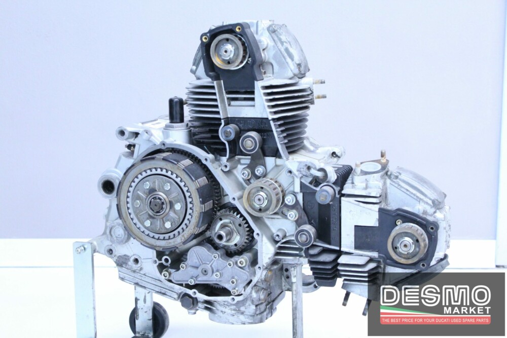 Engine Ducati Monster 600 broken engine cases - Image 2
