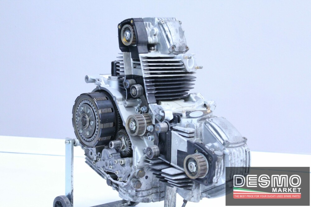 Engine Ducati Monster 600 broken engine cases - Image 4