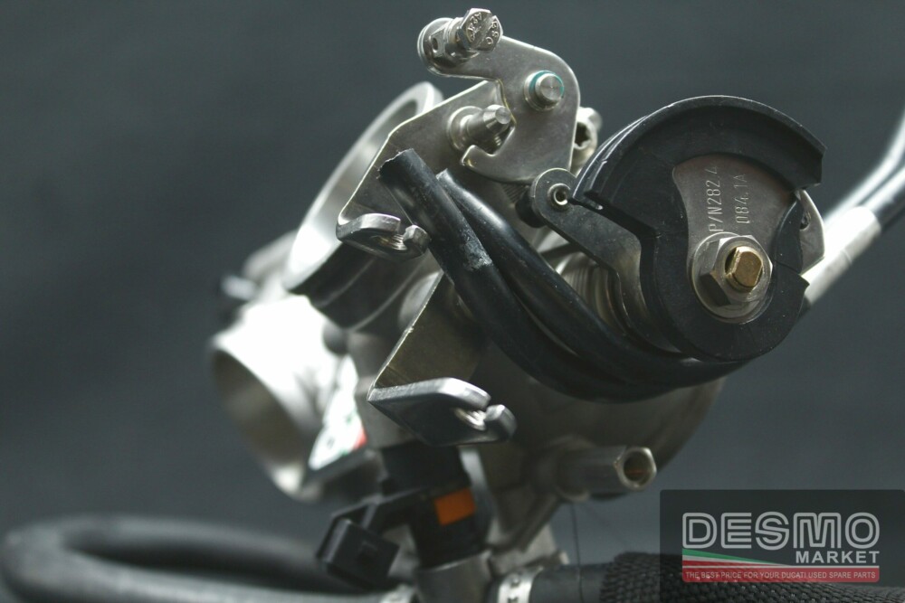 Corpo farfallato iniettori completo ducati hypermotard 1100