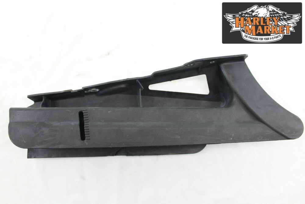 Protezione inferiore cinghia Harley Davidson 04-08 FLH Touring