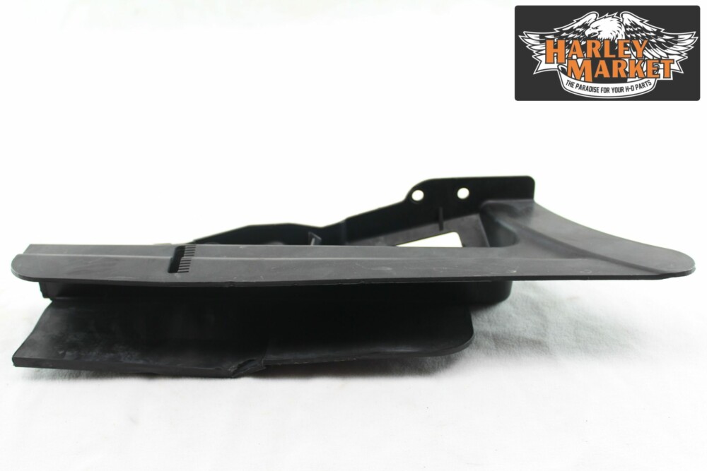 Protezione inferiore cinghia Harley Davidson 04-08 FLH Touring