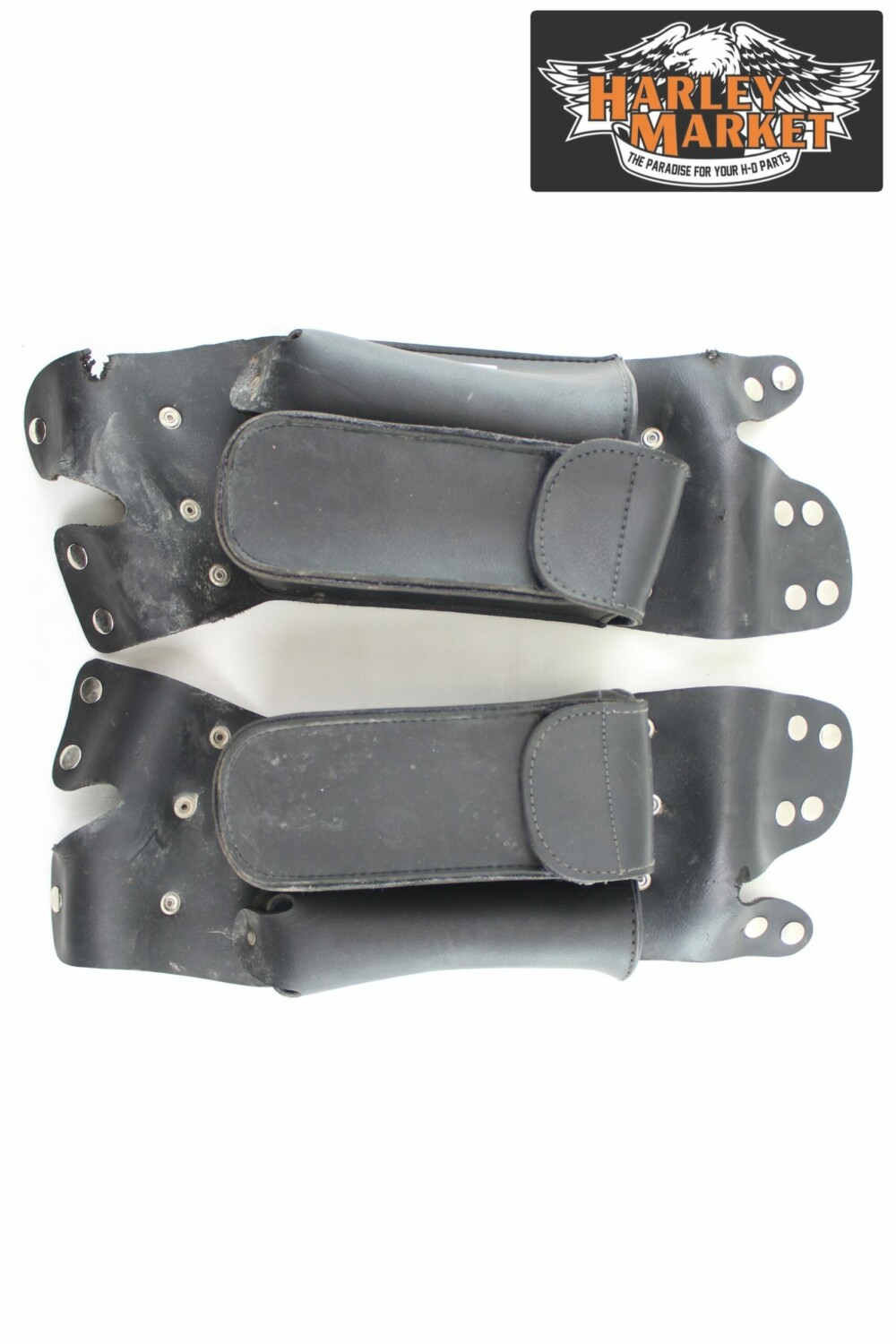Pockets with bottle holder for Harley Davidson side bag protection