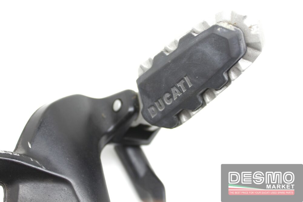 Piastra pedana passeggero destra Ducati Multistrada 950 19-21