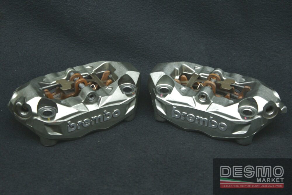 Coppia pinze radiali Brembo interasse 100mm Ducati