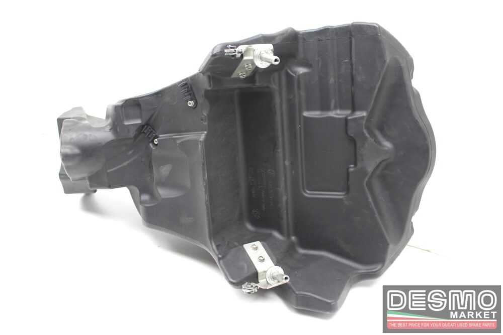 Fuel tank Ducati Monster 696 796 - Image 7