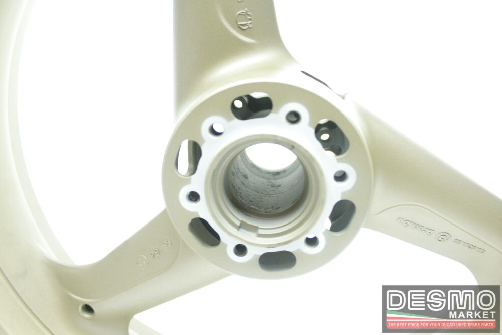 Front 3-spoke wheel Ducati 748 916 casting year 1995 - Image 4