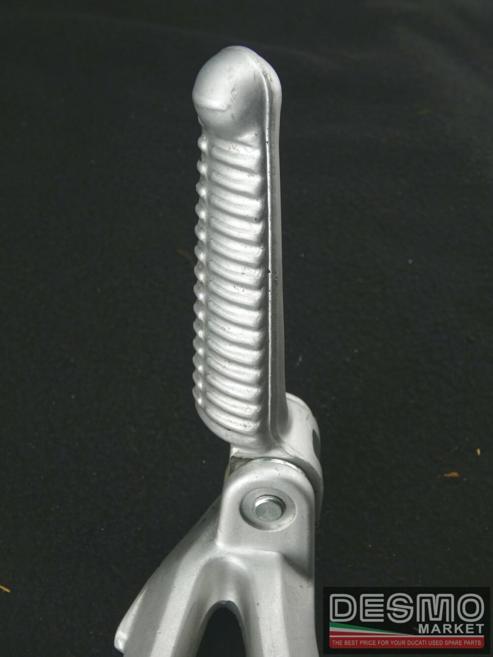 Left passenger footrest Ducati 749 999 - Image 5