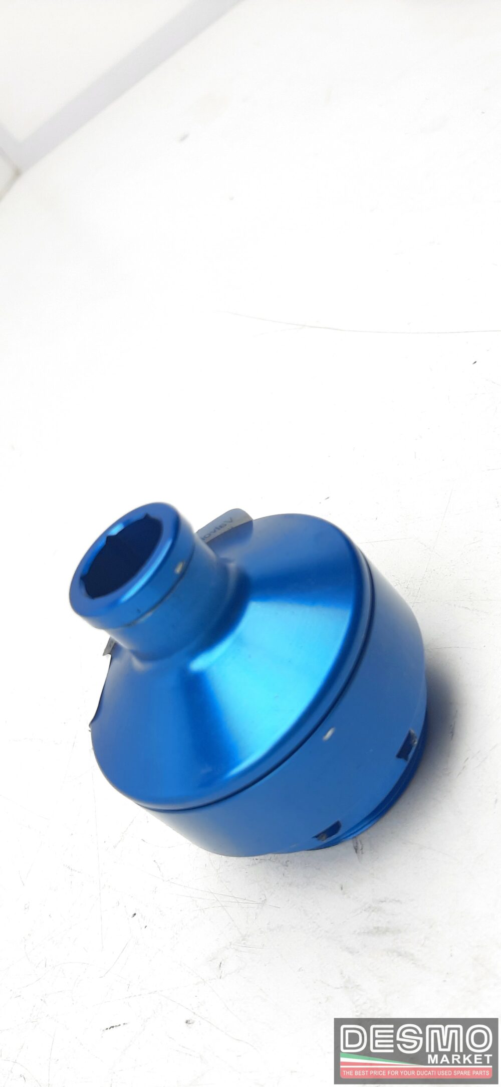 Valvola blow-by sfiato vapori olio ergal blu Ducati 748 916 s4r s4r