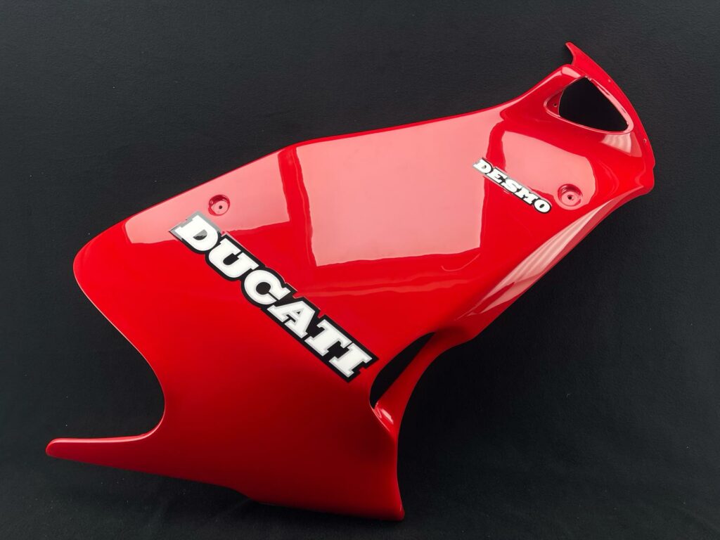 Carene fiancate laterali verniciate Ducati Supersport 350 600 750 900 carb