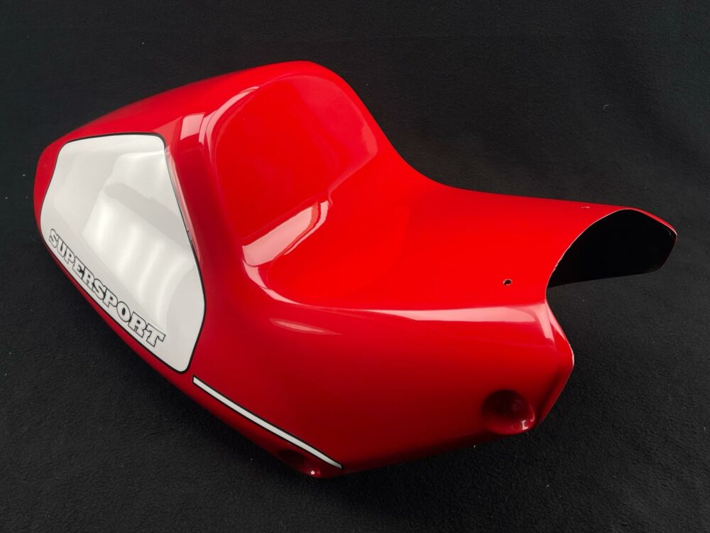 Rear carbon tail Ducati Supersport 350 600 750 900 - Image 2