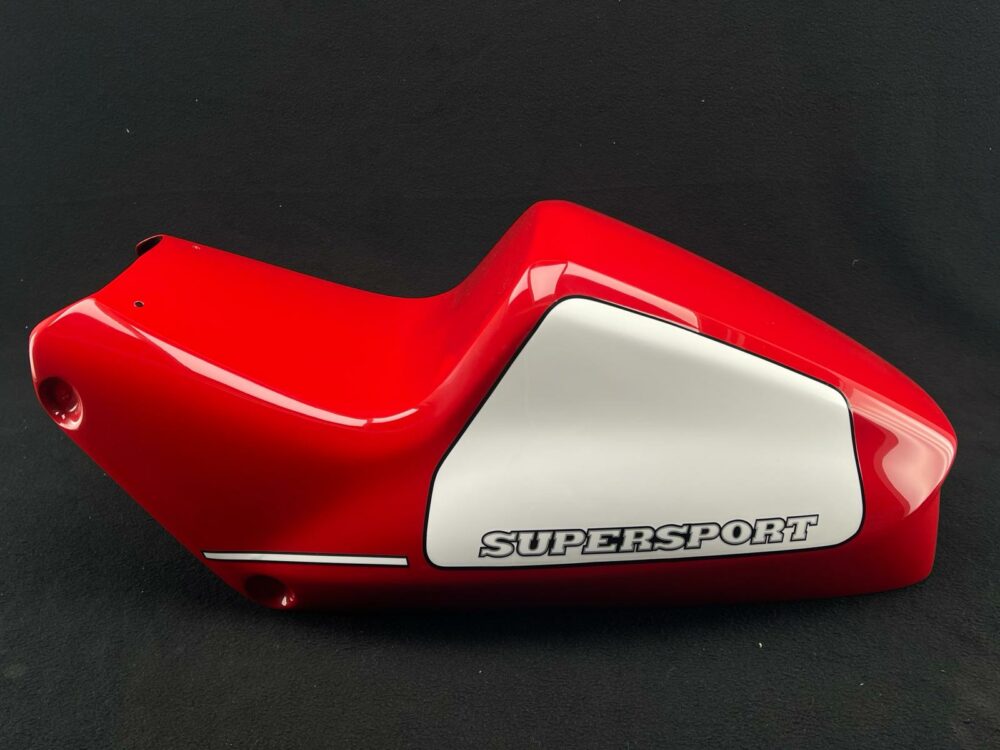 Rear carbon tail Ducati Supersport 350 600 750 900 - Image 3