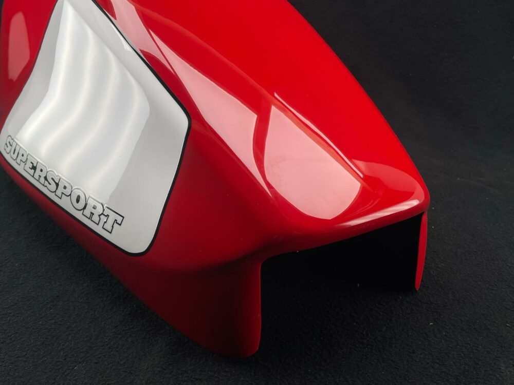 Rear carbon tail Ducati Supersport 350 600 750 900 - Image 6