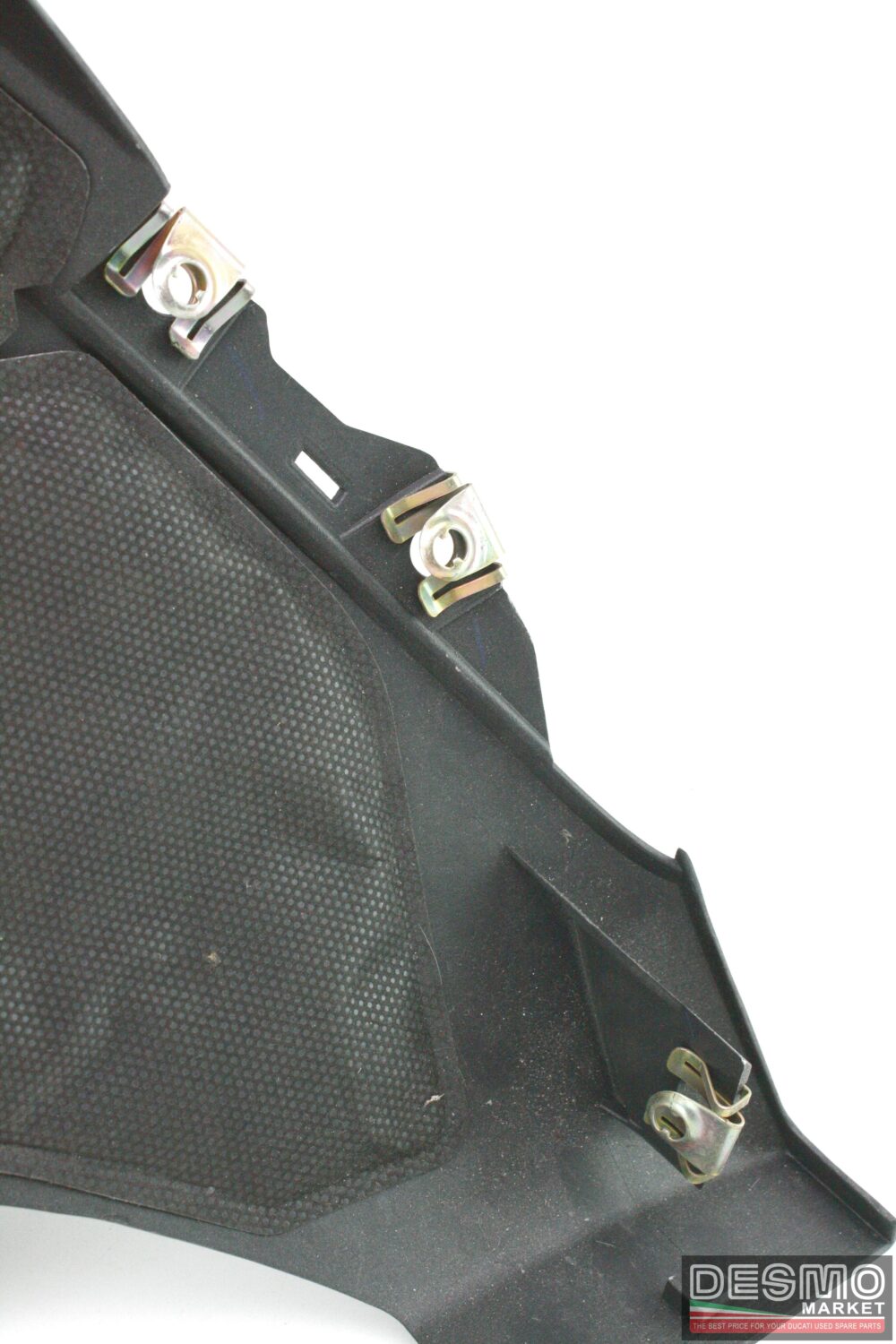 Carena bassa sinistra nera Yamaha R1 2004