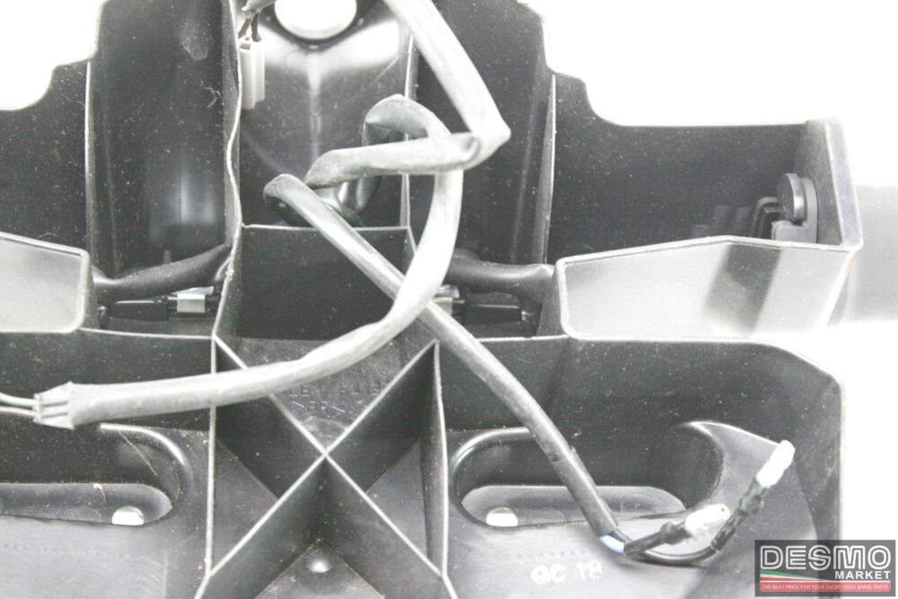 Portatarga plastica luce targa frecce Yamaha r1 2004-2007