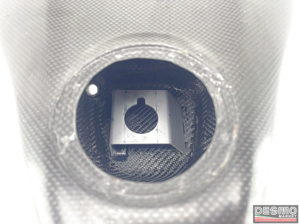 Serbatoio carbonio Ducati Supermono trama originale plain
