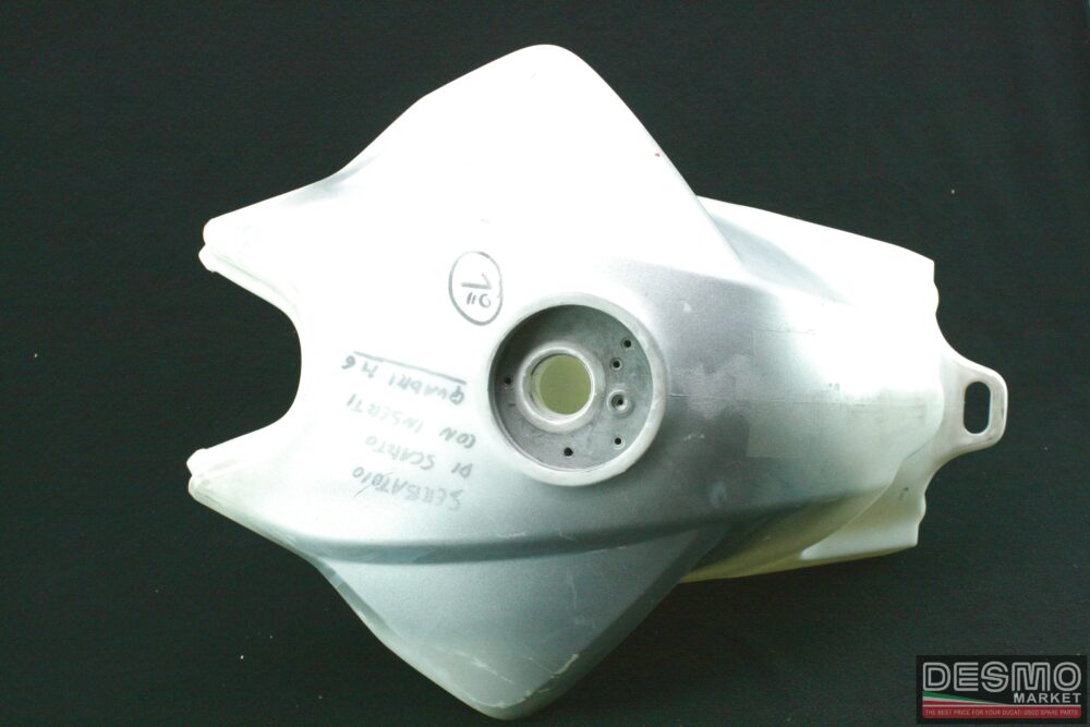 Serbatoio grezzo Mv Agusta Brutale 1078 2007-2011