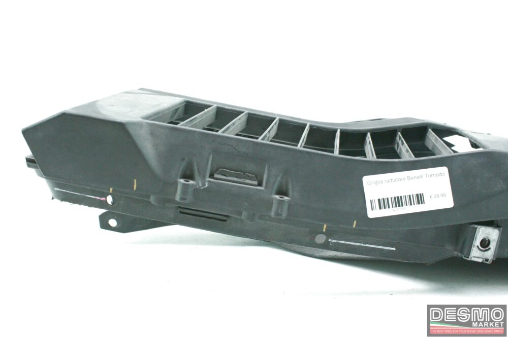 Griglia radiatore Benelli Tornado