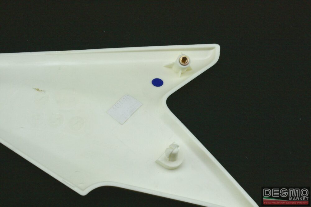 Left side panel Triumph Speed Triple 1050 2005 - Image 5