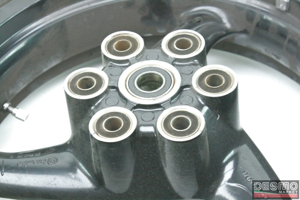 Rear 3-spoke wheel rim black 4,5x17 Ducati Monster - Image 5