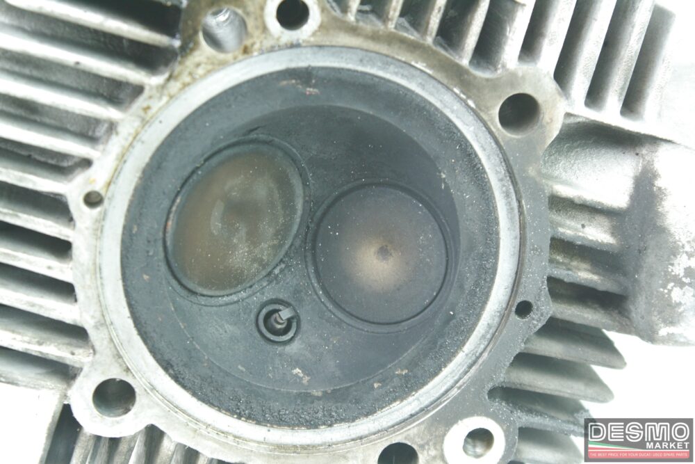 Testa testata orizzontale Ducati monster 900
