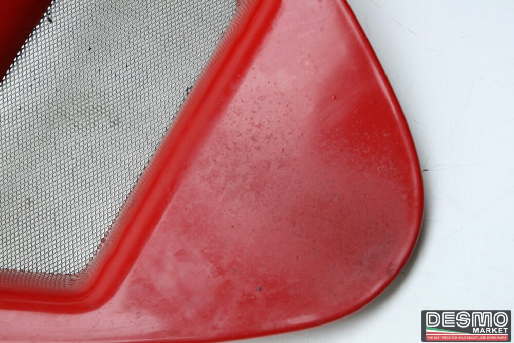 triangolo convogliatore radiatore olio rosso ducati 748 916 996