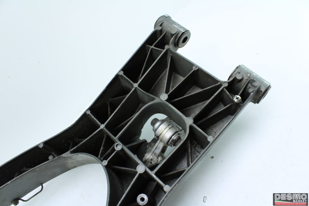 Forcellone cagiva mito 125 con leveraggio