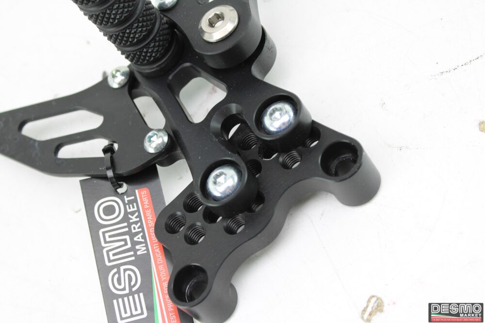 Pedane arretrate ergal CNC Ducati 749 999