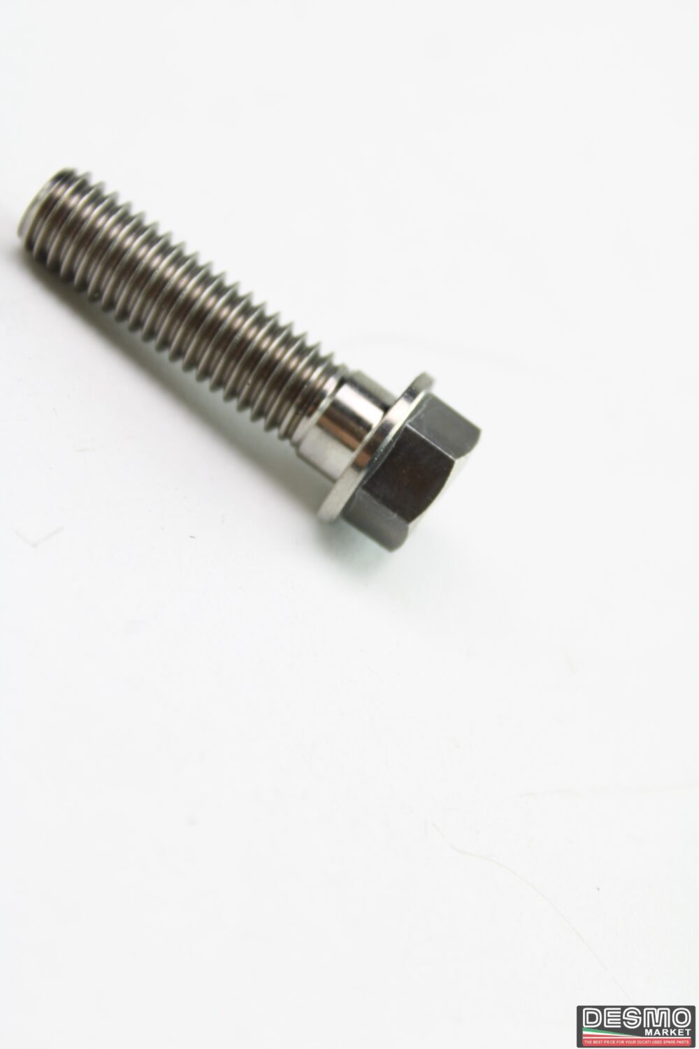 Vite bulloni titanio NCR testa esagono flangiata TEF M8x30 passo 1,25