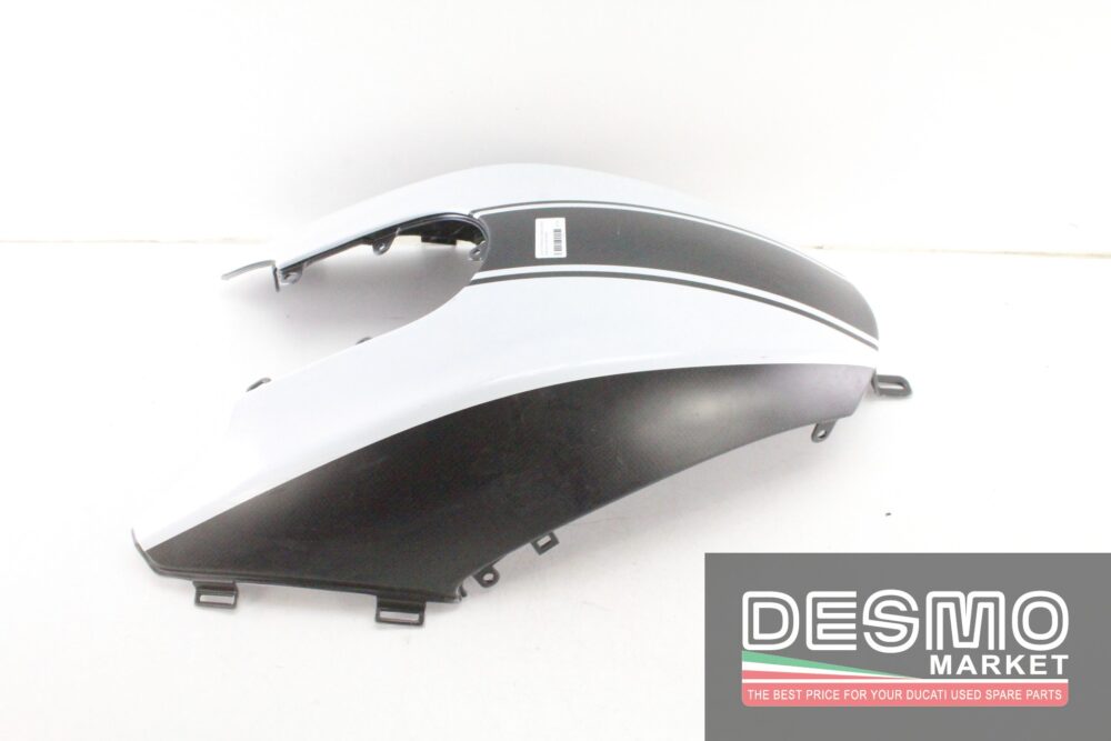 Carbon tank cover white band Ducati Diavel - Image 2