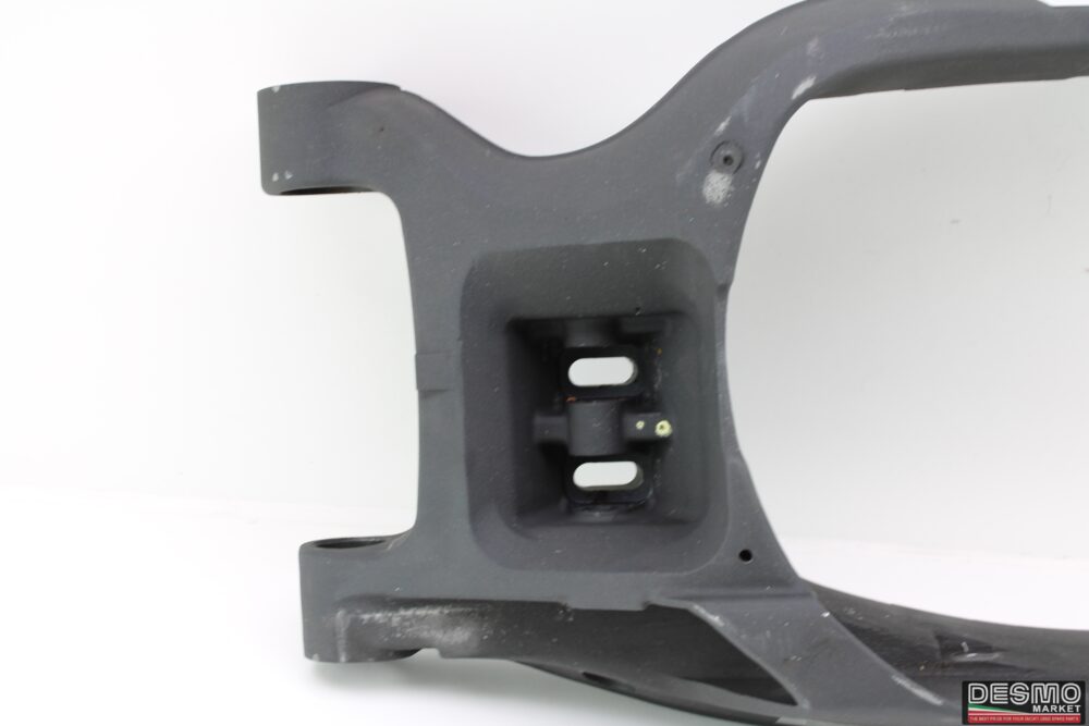 forcellone pressofuso Ducati 749 999 prima serie 2003/2004